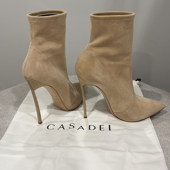 CASADEI Blade pointed-toe ankle boots size 37 1/2 - Picture 2 of 10